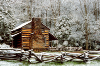 cades cove cabin in snow 1.jpg