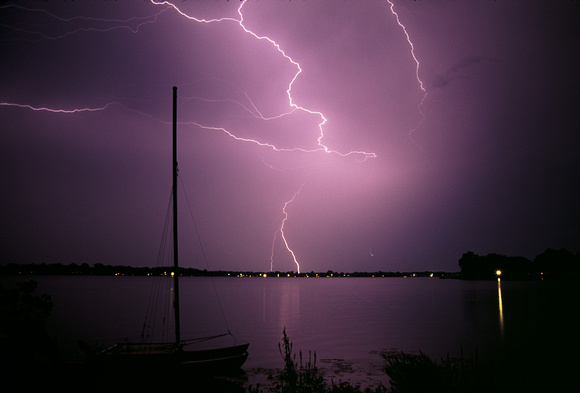 whitmore lake lightning 6.jpg
